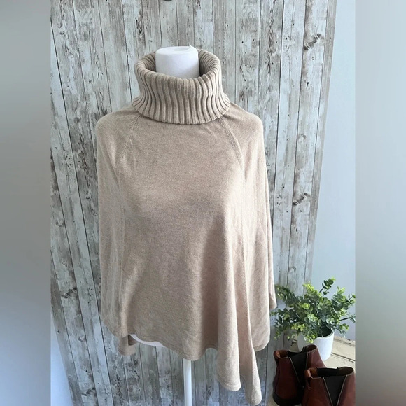 Ann Taylor Turtleneck Poncho Sweater Small - Picture 2 of 4
